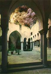 chiostro_badia.jpg